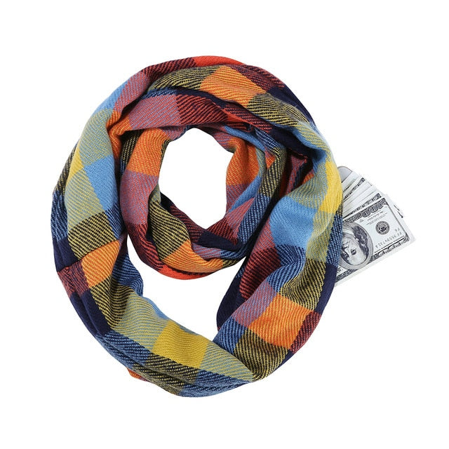 Infinity scarf with hidden pocket